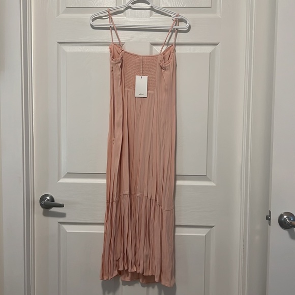 Wilfred Dress - Picture 4 of 4